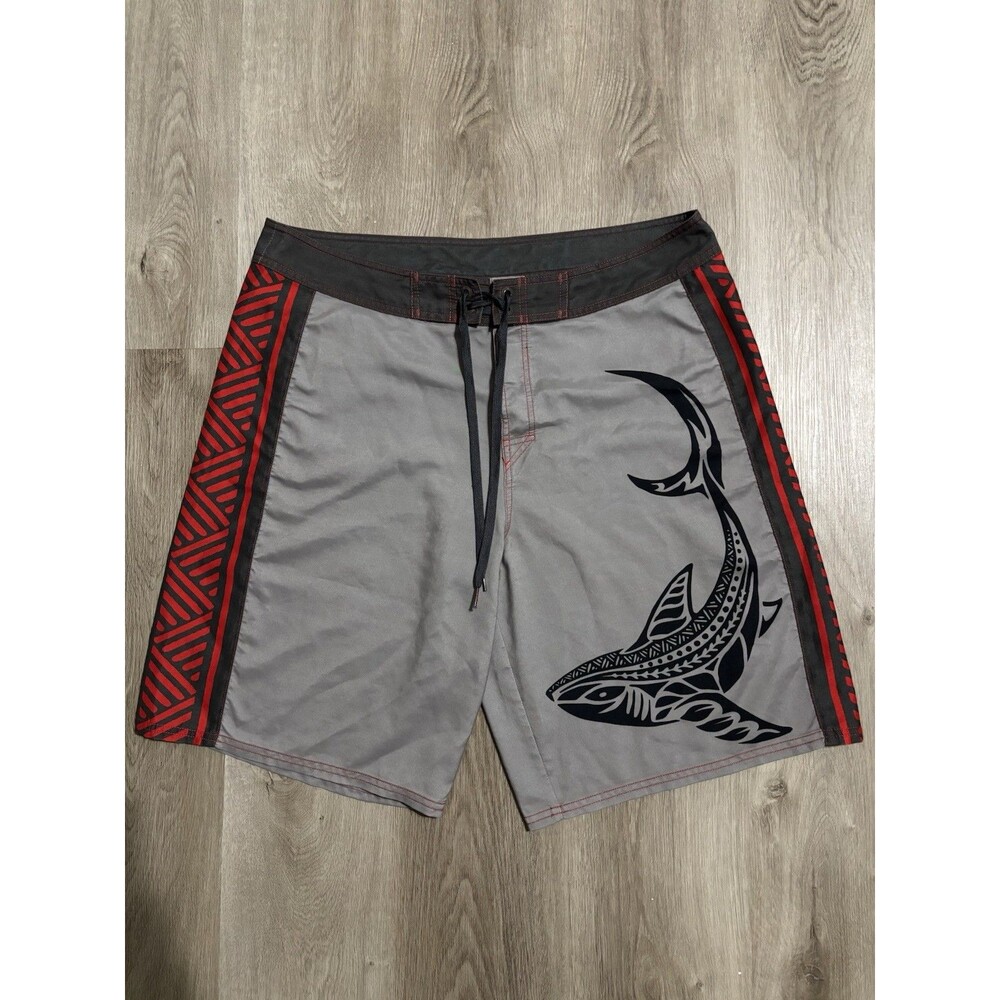 Vintage Crazy Shirt Hawaii Gray Red Black Shark Board Shorts Men’s Size 38